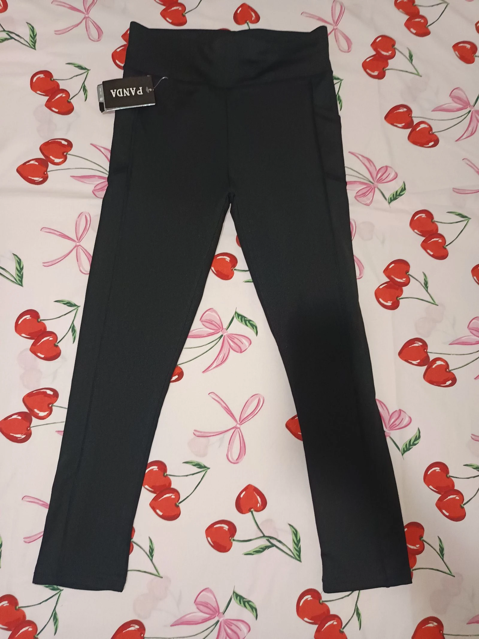 Leggings Negros con Bolsillos Panda - Talla L/XL (Nuevo)